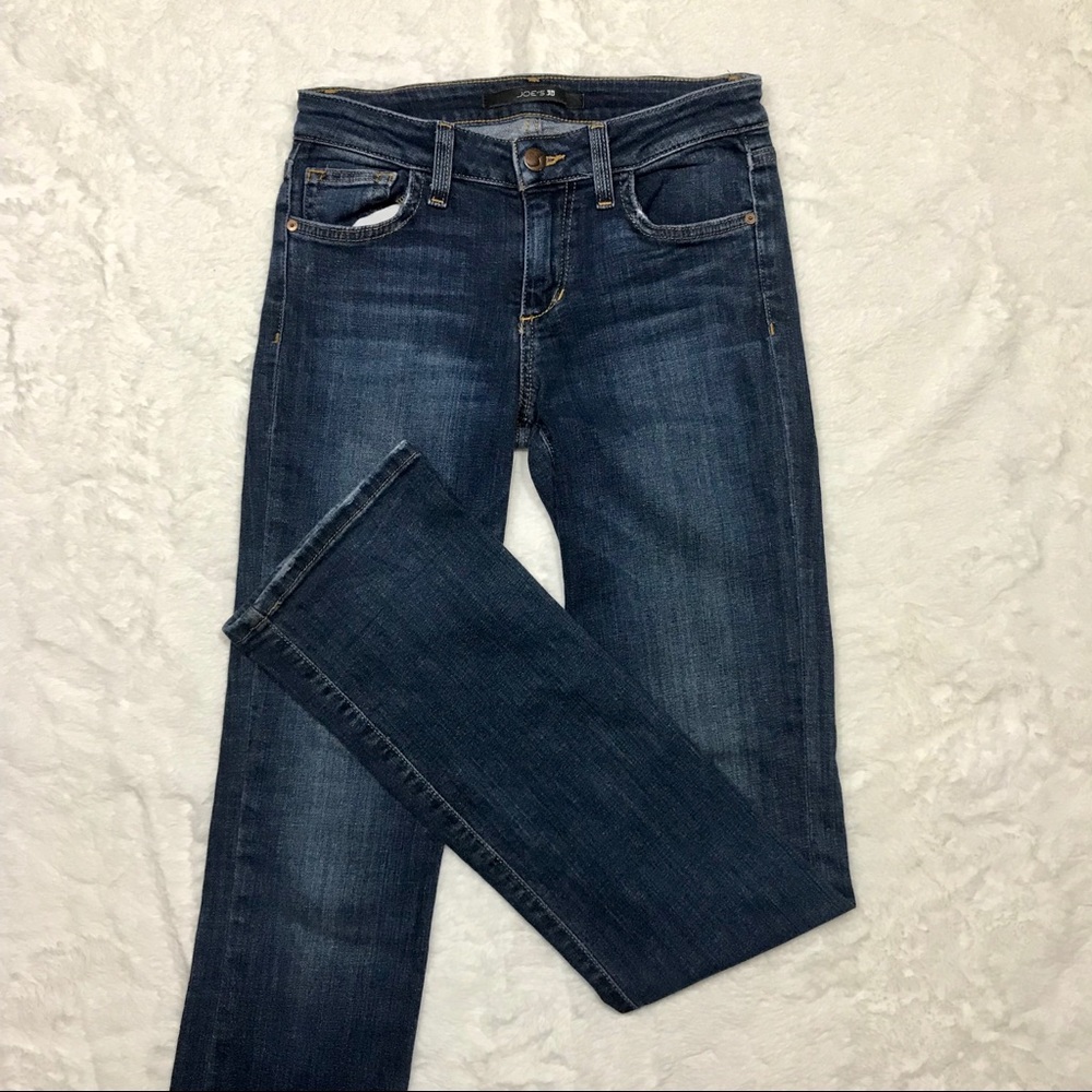 Joe’s Jeans• Curvy Bootcut